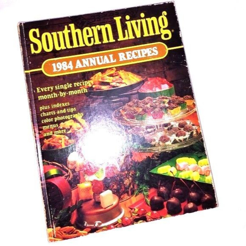 Vintage "Southern Living 1984 Annual Recipes" Cookbook‎
